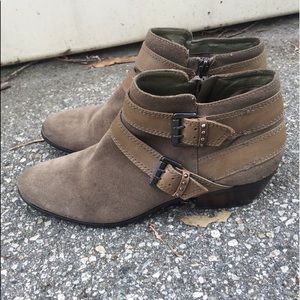 Sam Edelman Tan Buckle Detail Ankle Booties | 10